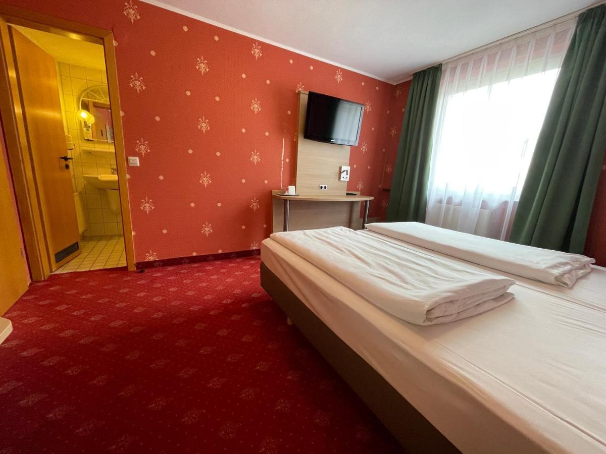 Hafner Hotel- Apartment -Self Check-In Штутгарт Экстерьер фото