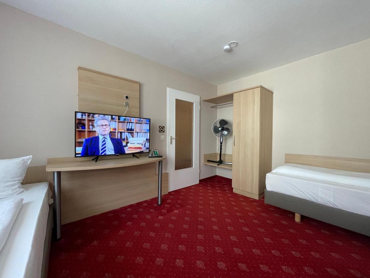 Hafner Hotel- Apartment -Self Check-In Штутгарт Экстерьер фото