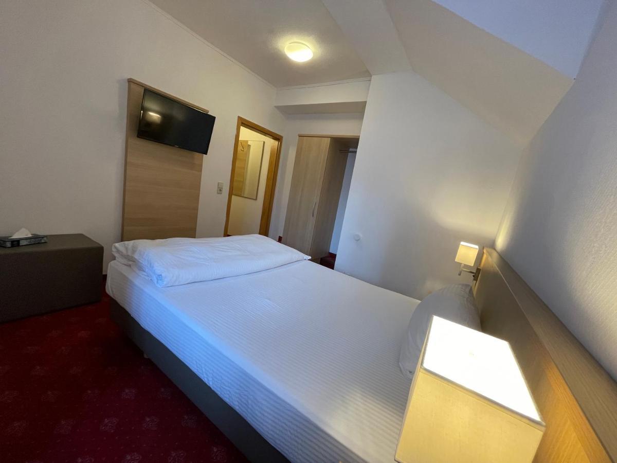 Hafner Hotel- Apartment -Self Check-In Штутгарт Экстерьер фото