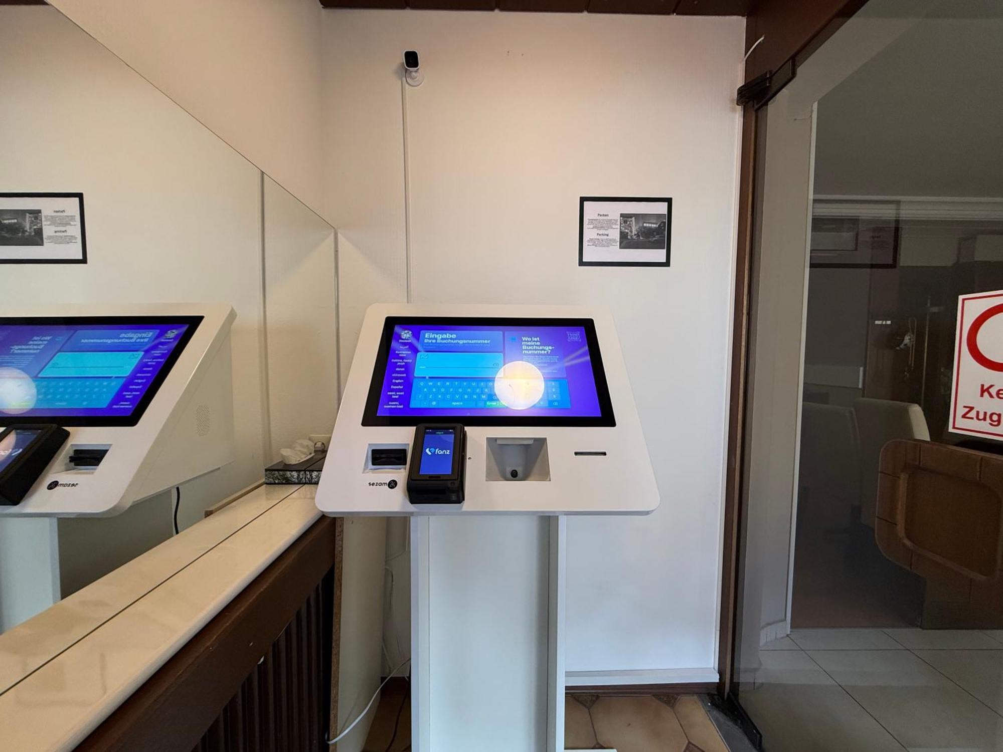 Hafner Hotel- Apartment -Self Check-In Штутгарт Экстерьер фото